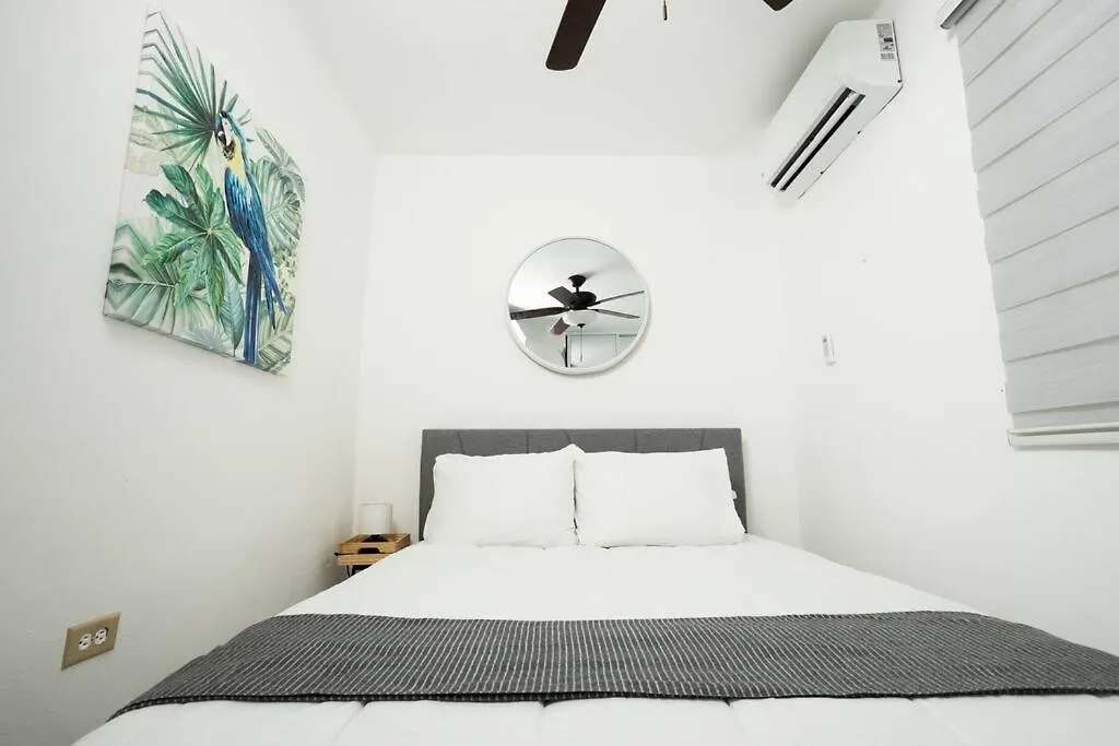 Casita Caribe Beachside Oasis With Pool & Bbq Arecibo Lejlighed